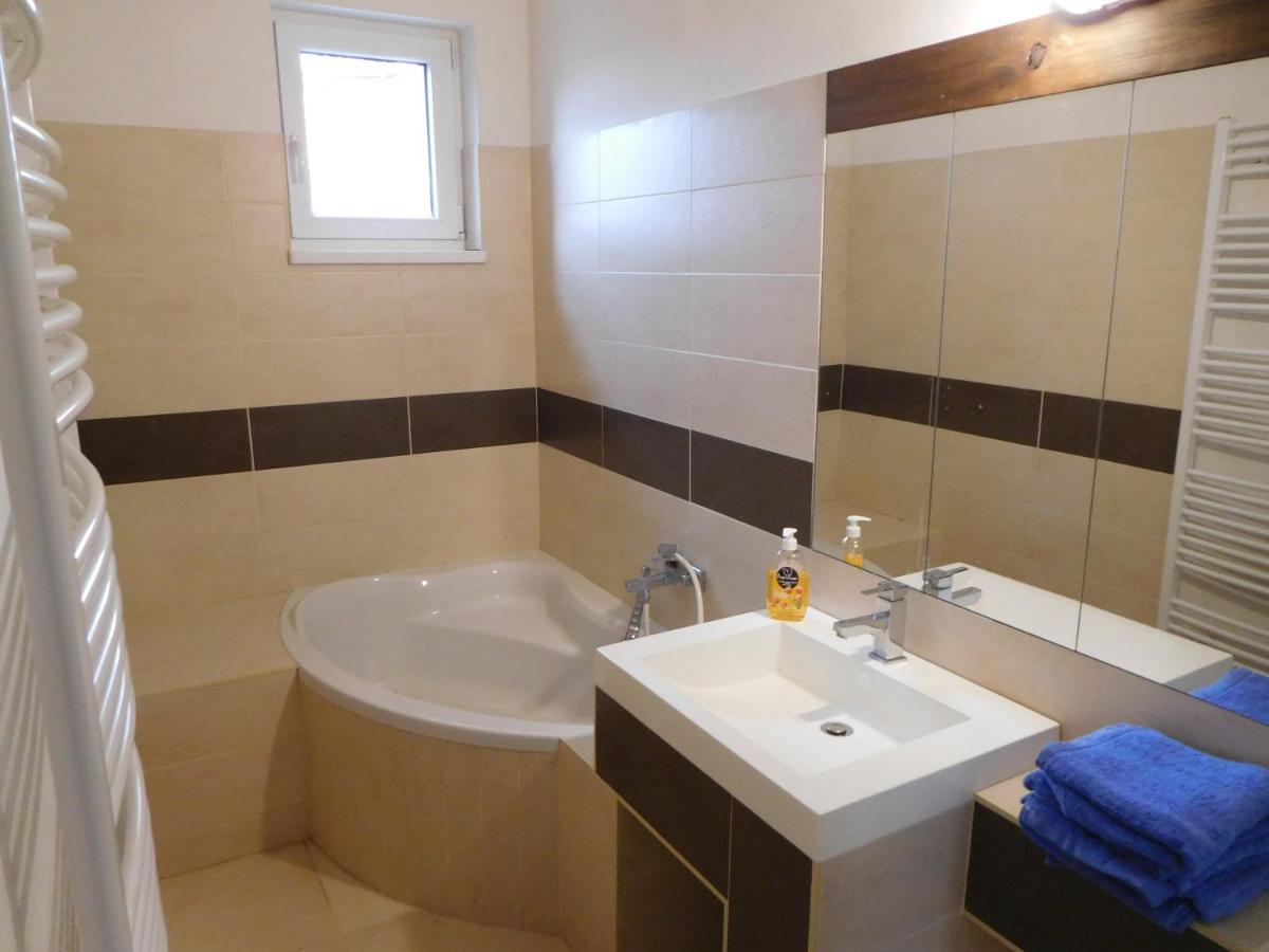 Apartman Hf Liberec Exterior photo